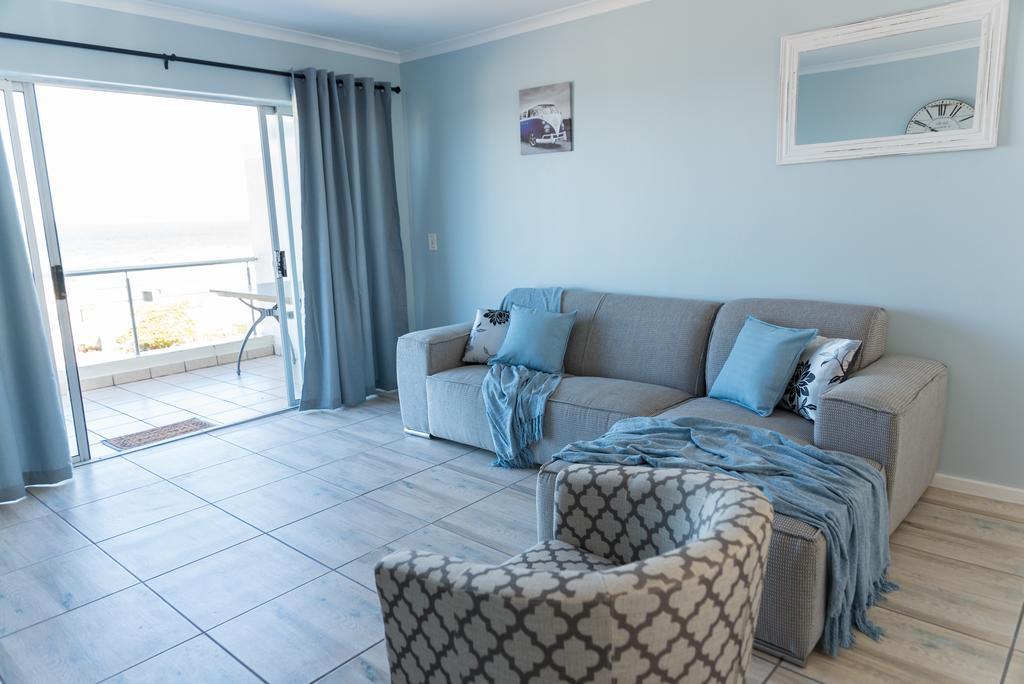 Whale View Self Catering Apartment Hermanus Extérieur photo